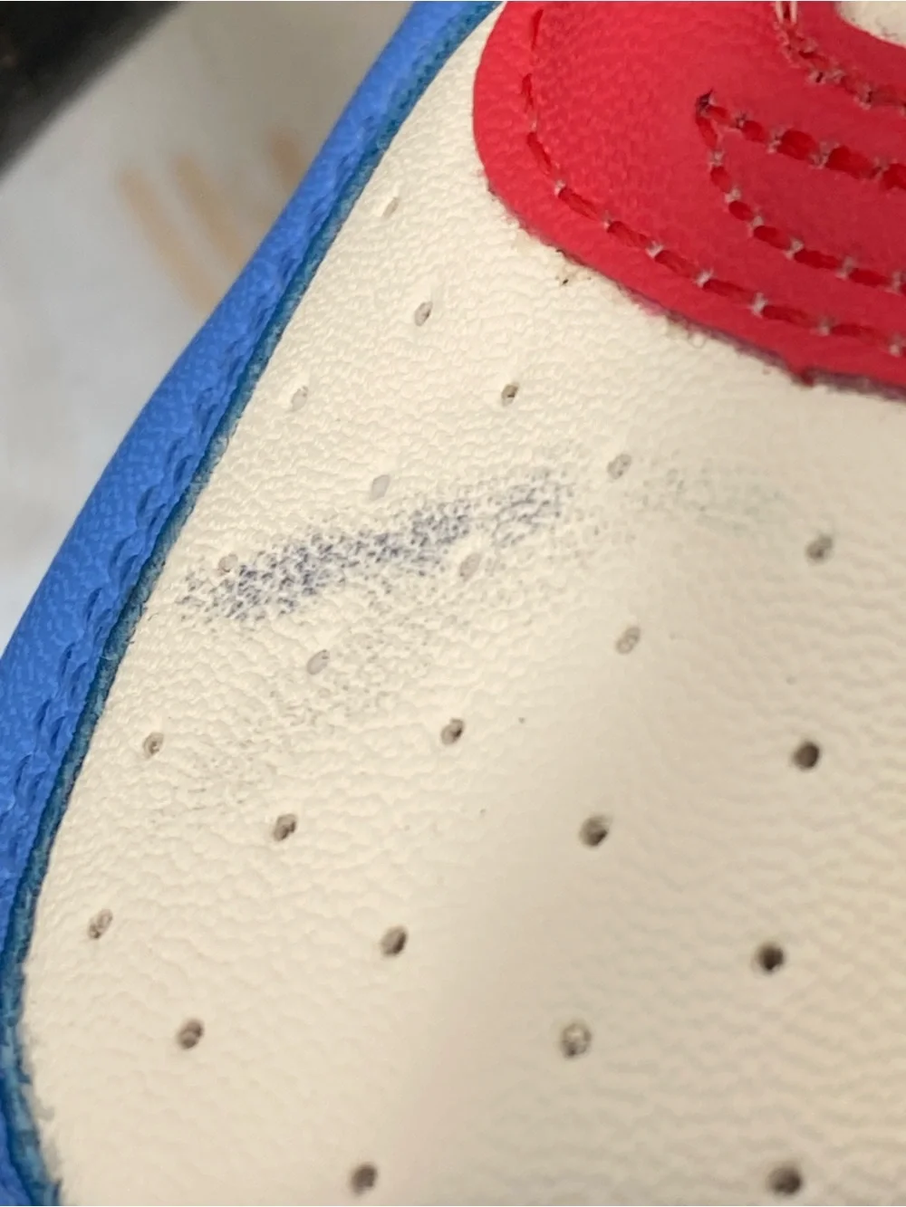 Cat & Jack White Blue Red Green Kids Sneakers